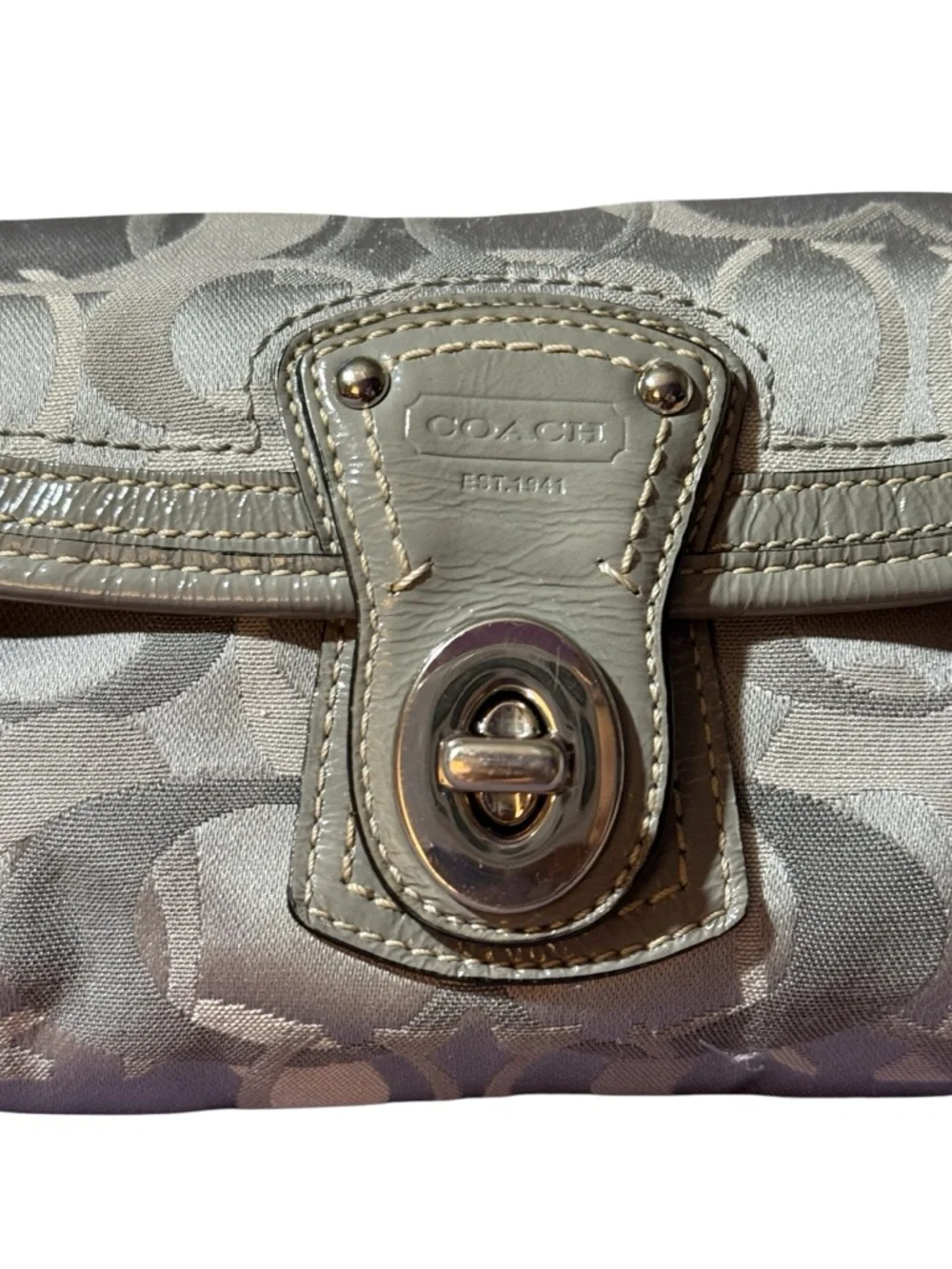 Coach Legacy Signature Optic Turnlock Flap Wristlet, Gray/Silver/Lavender - Picture 4 of 11